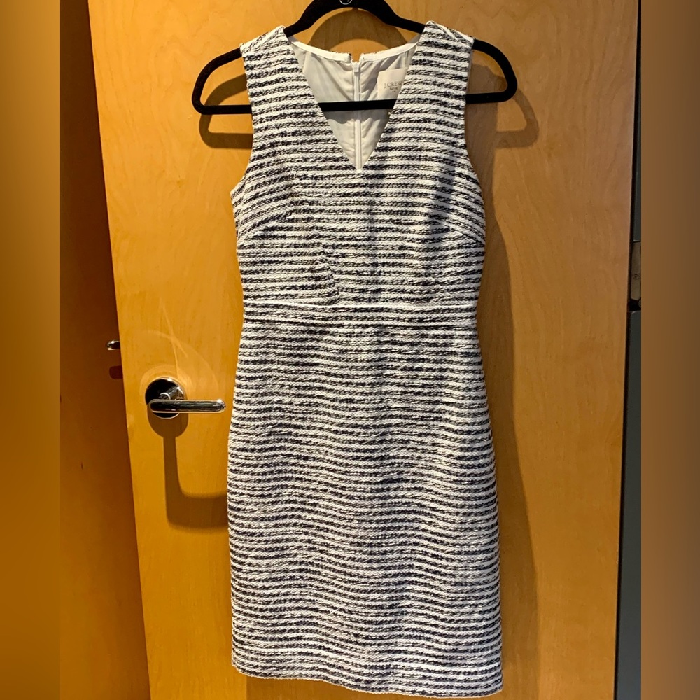 J Crew size 2 sleeveless tweed suit dress. Barely worn, great for work